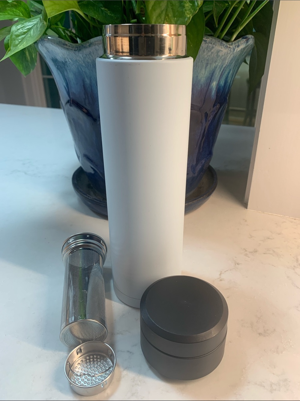 Teavana Frost Pale Blue Tea Infuser Travel Tumbler - Picture 4 of 4
